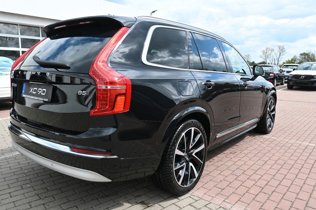 Volvo XC90 2023