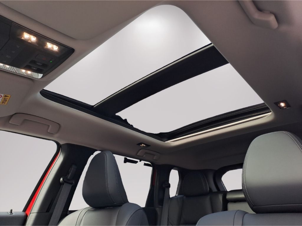 Mitsubishi Plug-in Hybrid Outlander