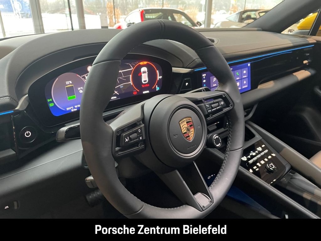 Porsche Macan 2025