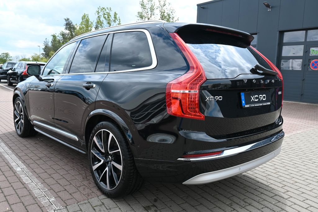Volvo XC90 2023