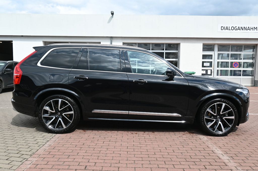 Volvo XC90 2023