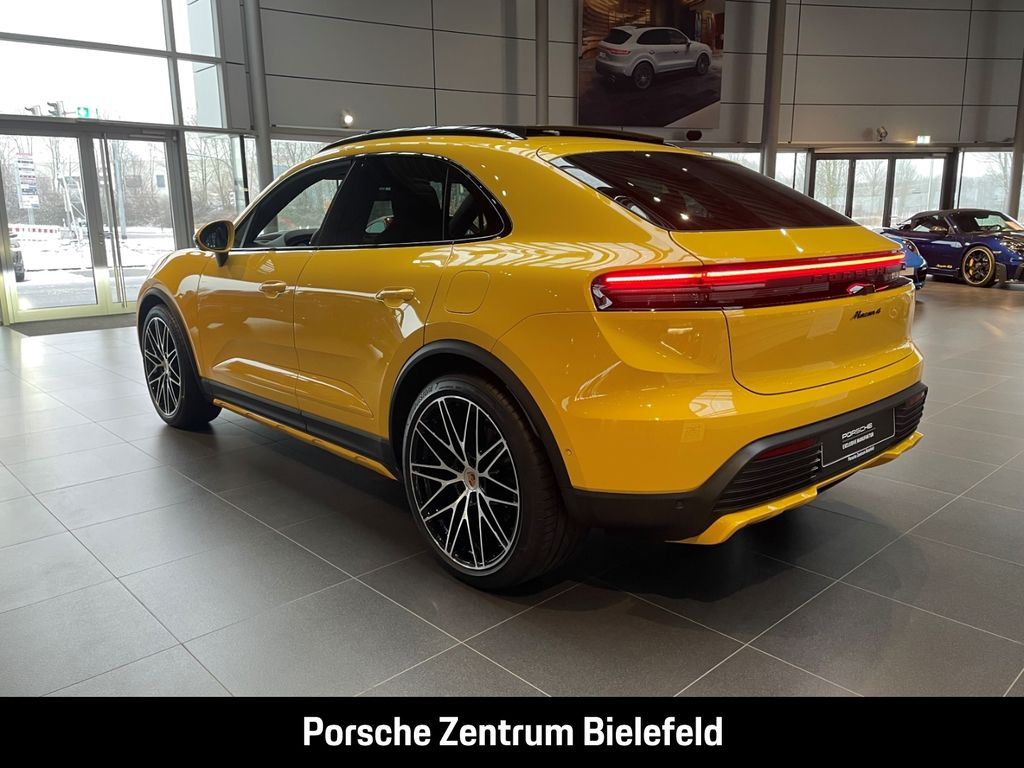Porsche Macan 2025