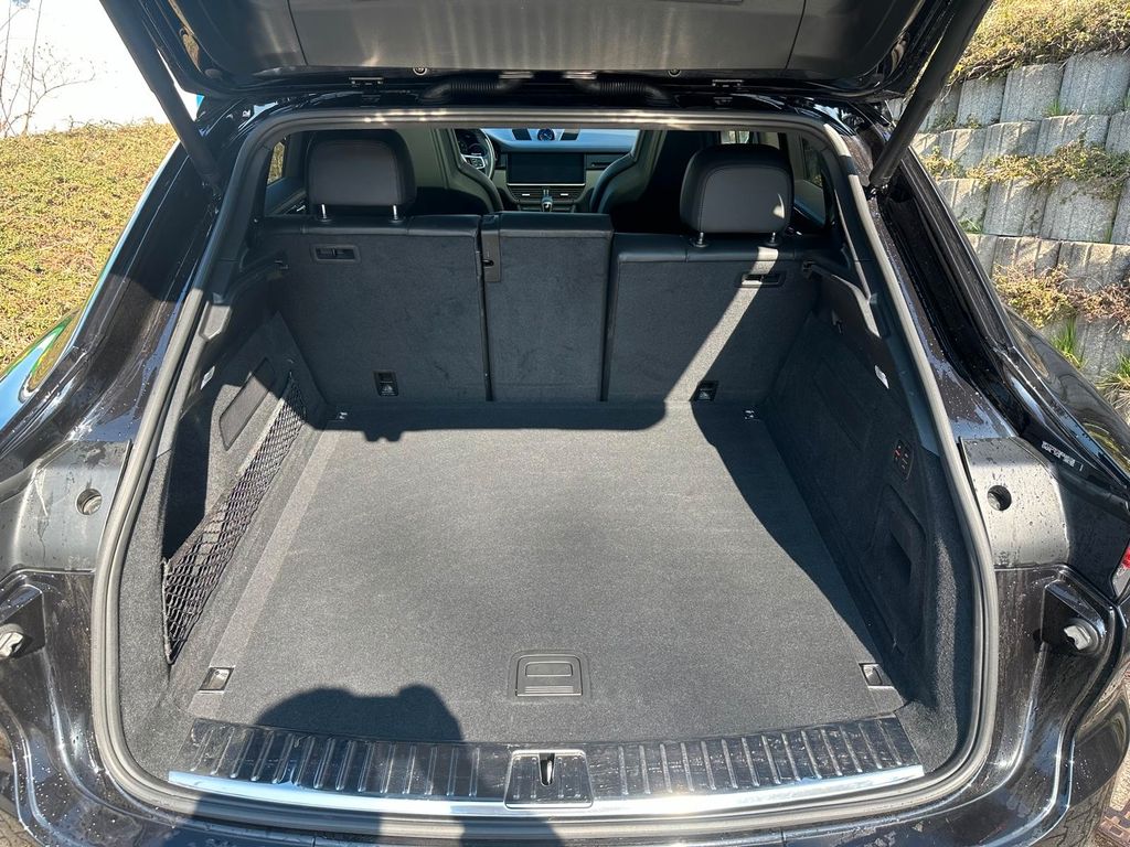 Porsche Cayenne 2020