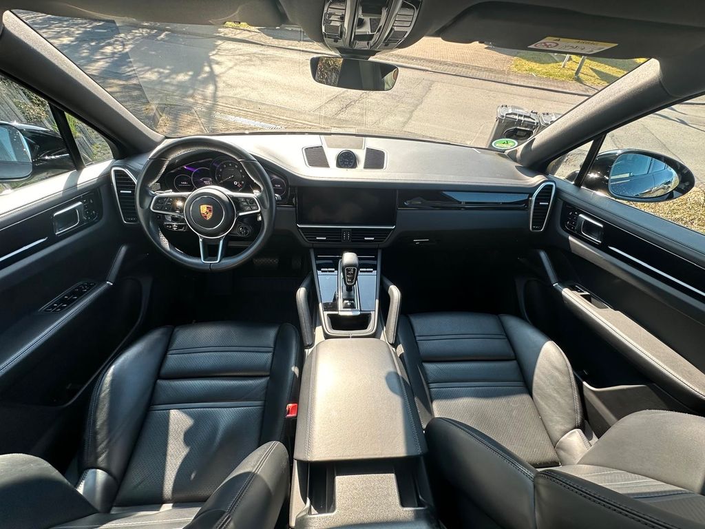 Porsche Cayenne 2020