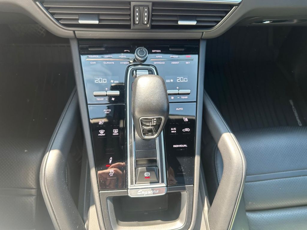 Porsche Cayenne 2020