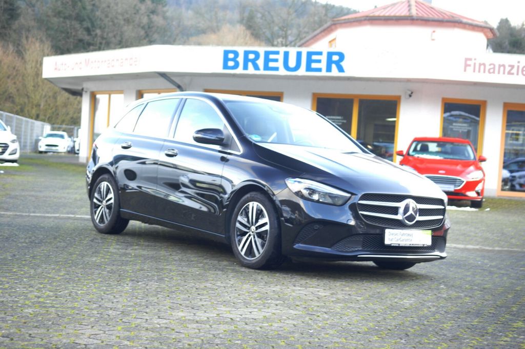 Mercedes-Benz B 180 2020