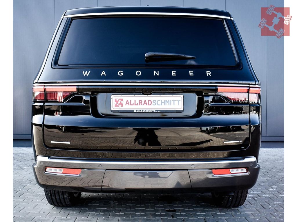Jeep Wagoneer 2023