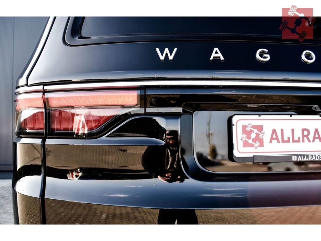 Jeep Wagoneer 2023