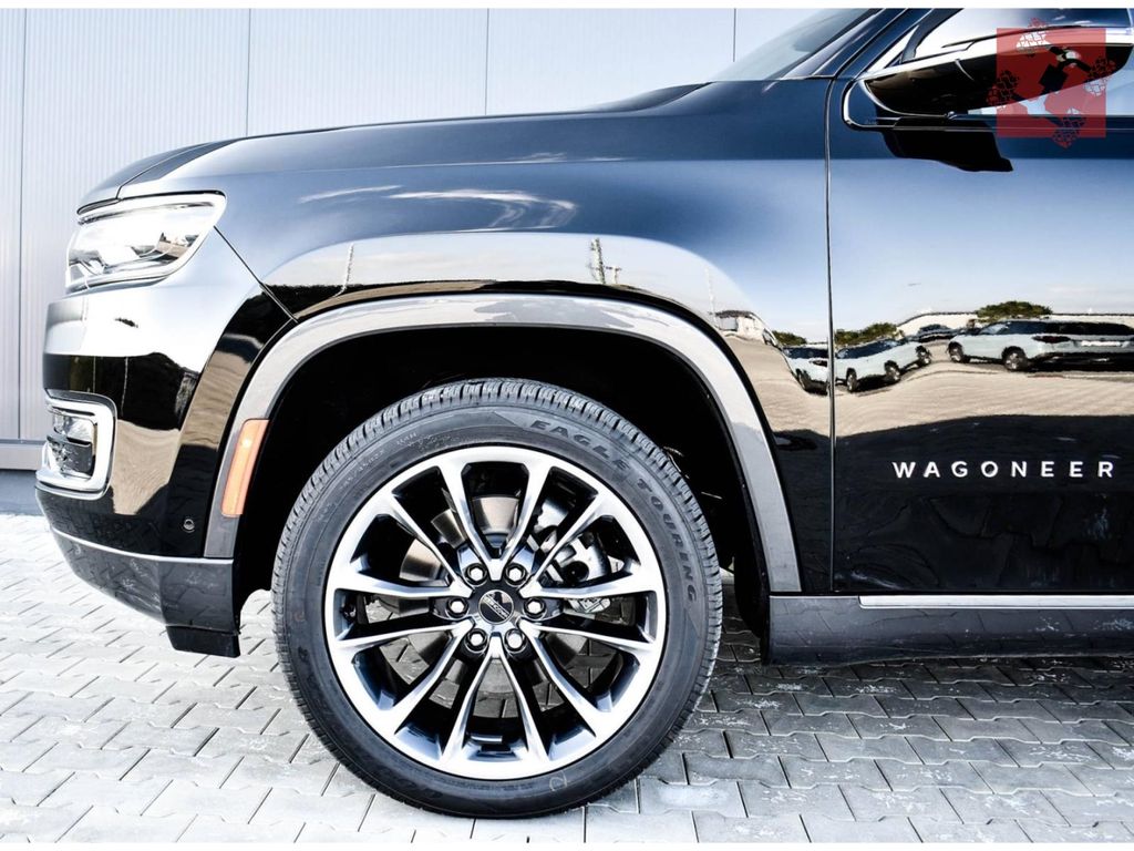 Jeep Wagoneer 2023