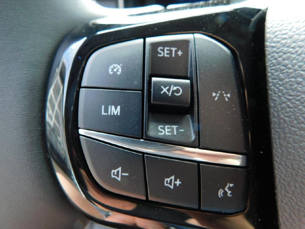 Ford Tourneo Courier 2025