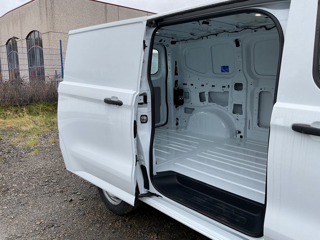 Ford Transit Custom 2025