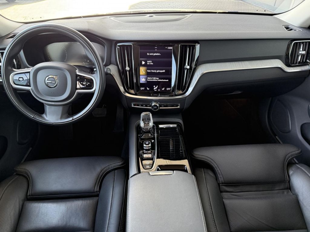 Volvo V60 2021