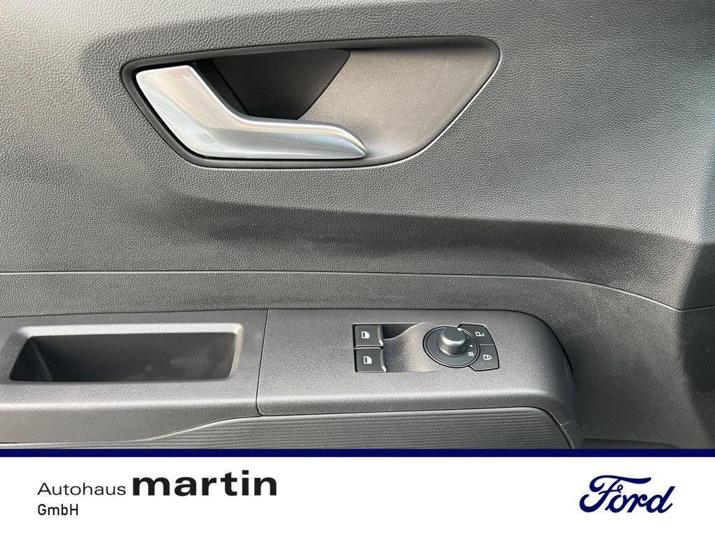 Ford Tourneo Courier 2024