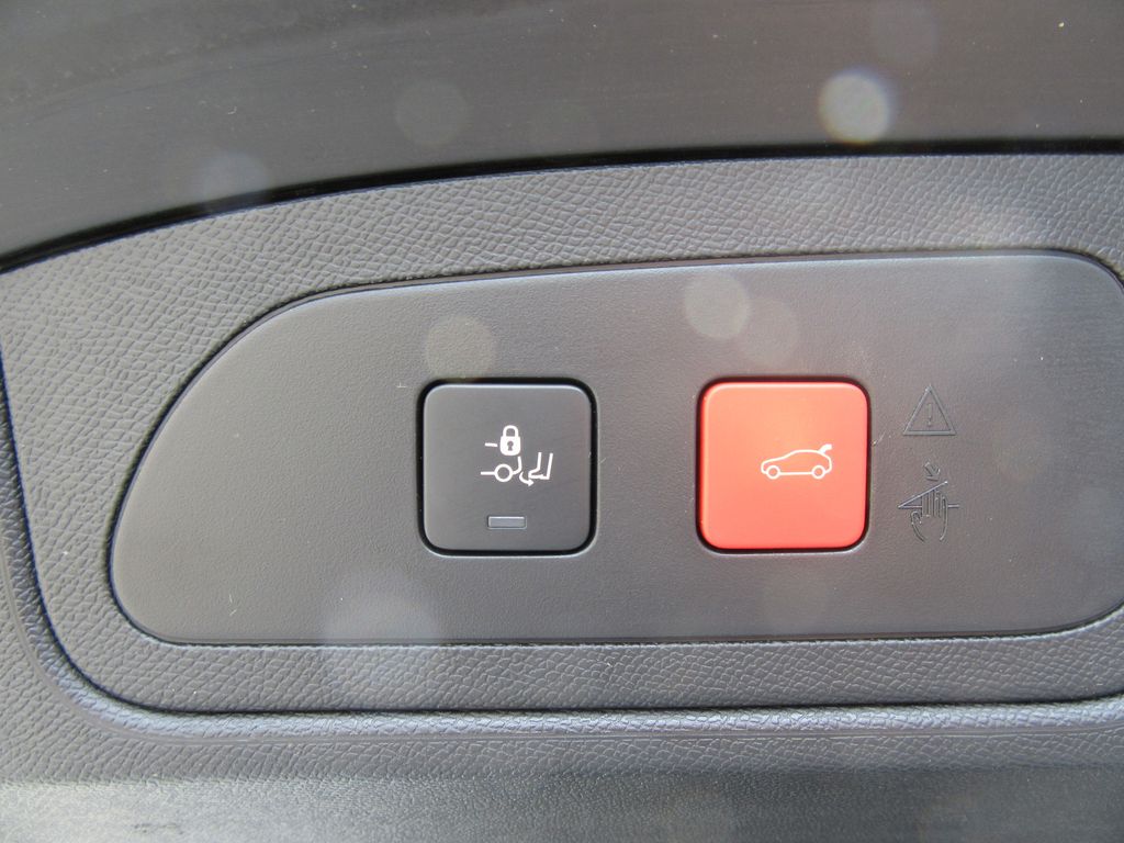 DS Automobiles DS7 (Crossback) 2020