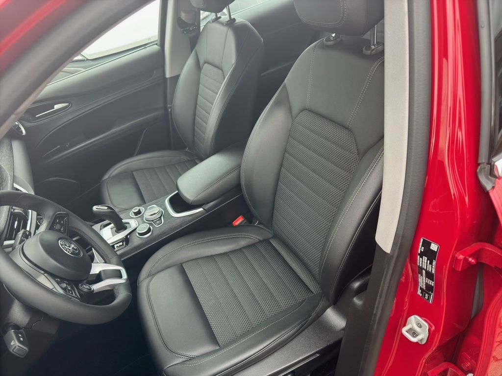 Alfa Romeo Stelvio 2022