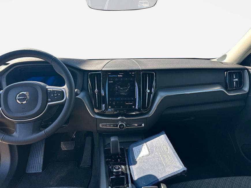Volvo XC60 2025