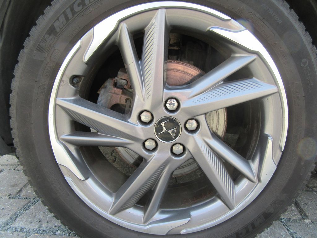 DS Automobiles DS7 (Crossback) 2020