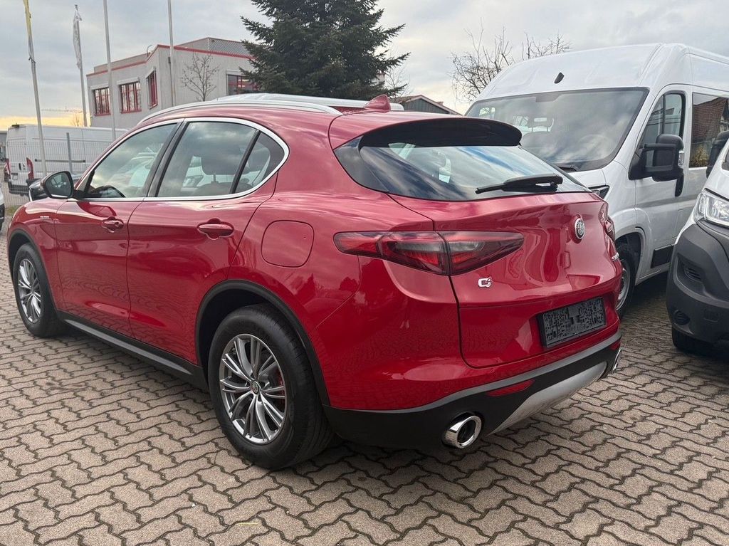 Alfa Romeo Stelvio 2022