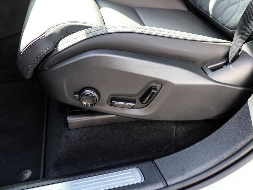 Volvo XC90 2025