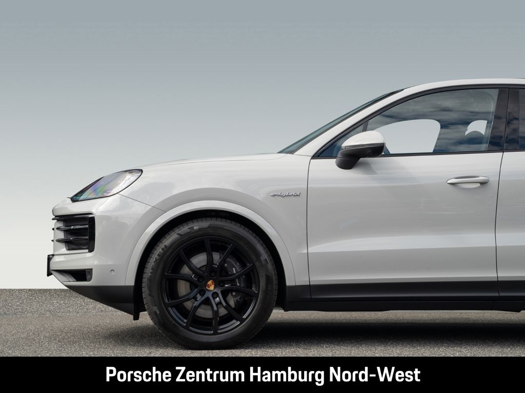 Porsche Cayenne 2025
