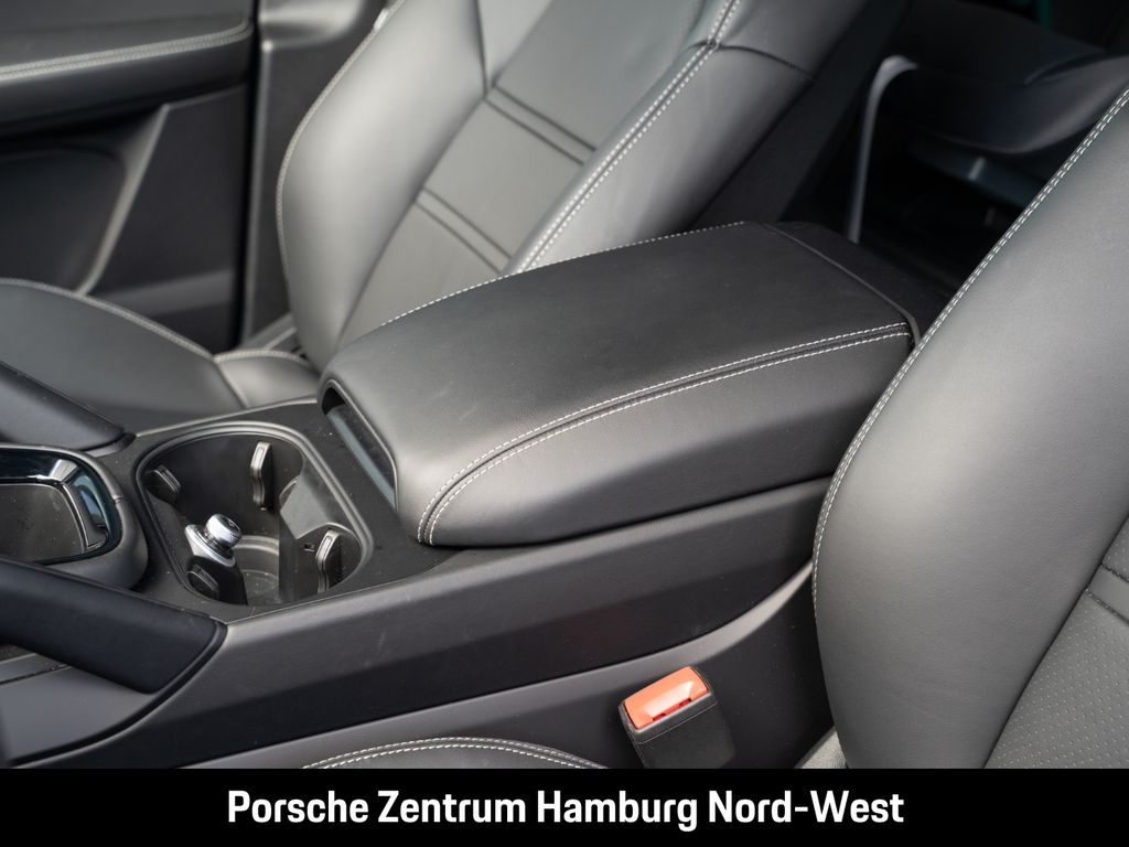 Porsche Cayenne 2025