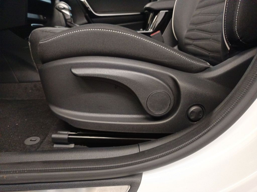 Kia pro cee'd / ProCeed