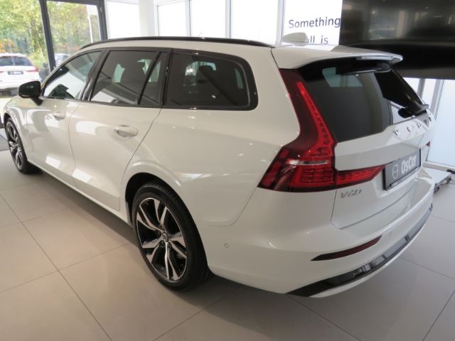 Volvo V60 2024
