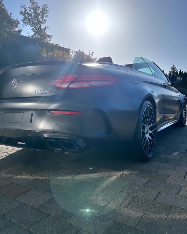 Mercedes-Benz C 63 AMG