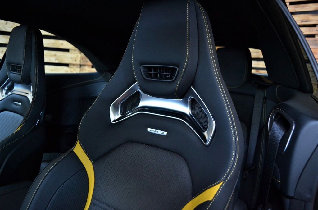 Mercedes-Benz C 63 AMG