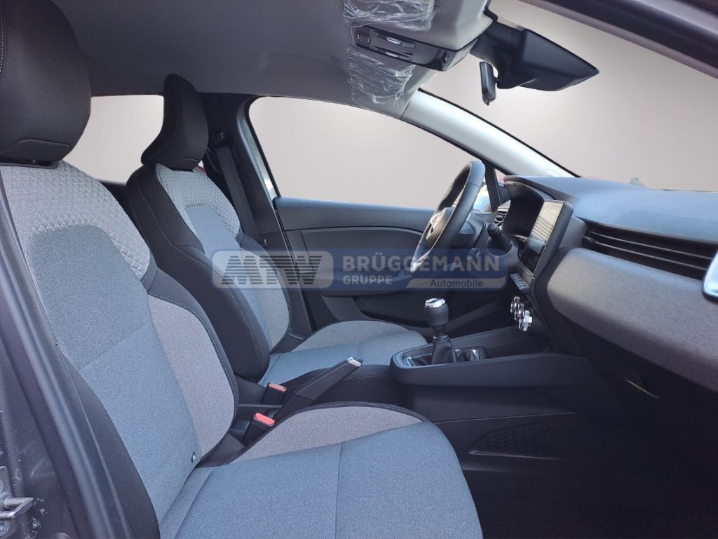 Mitsubishi Colt 2025