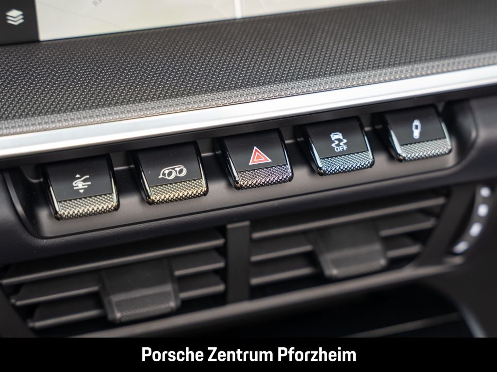 Porsche 992 2025