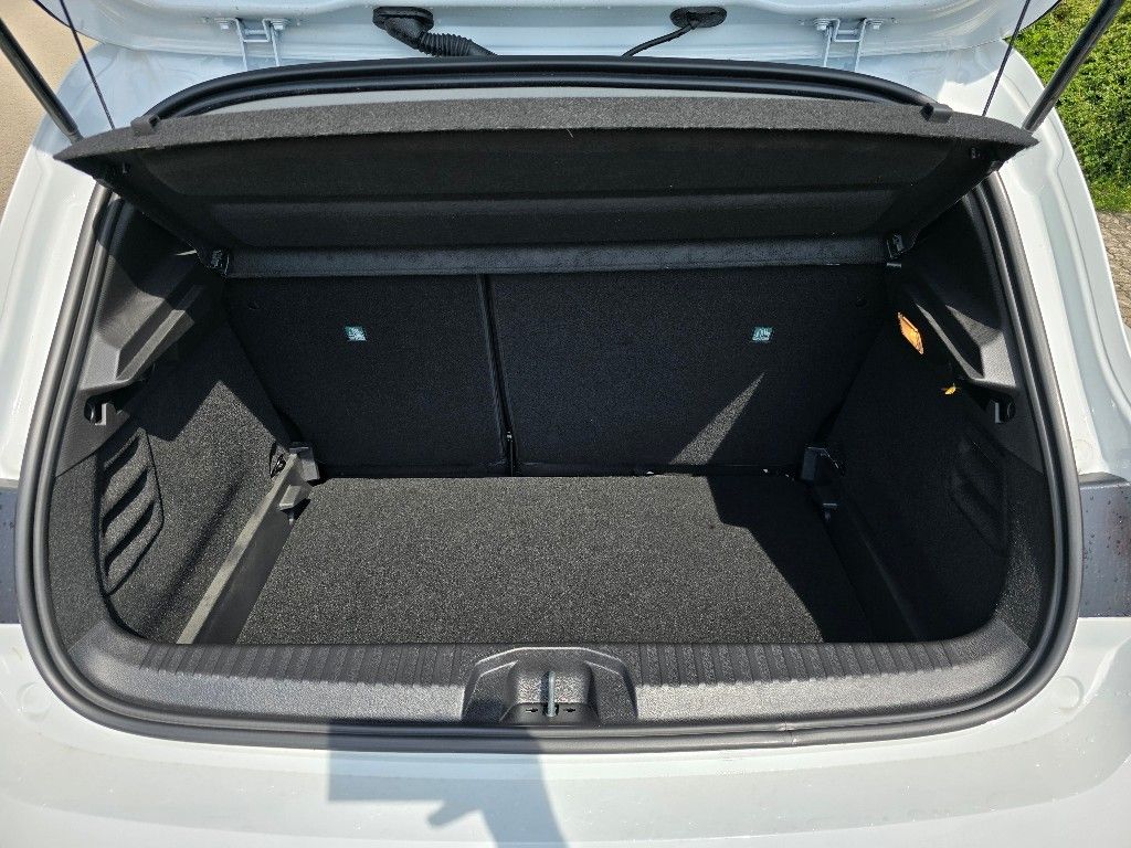 Mitsubishi Colt 2025