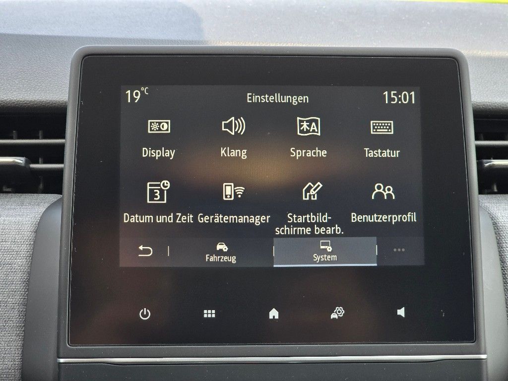 Mitsubishi Colt 2025