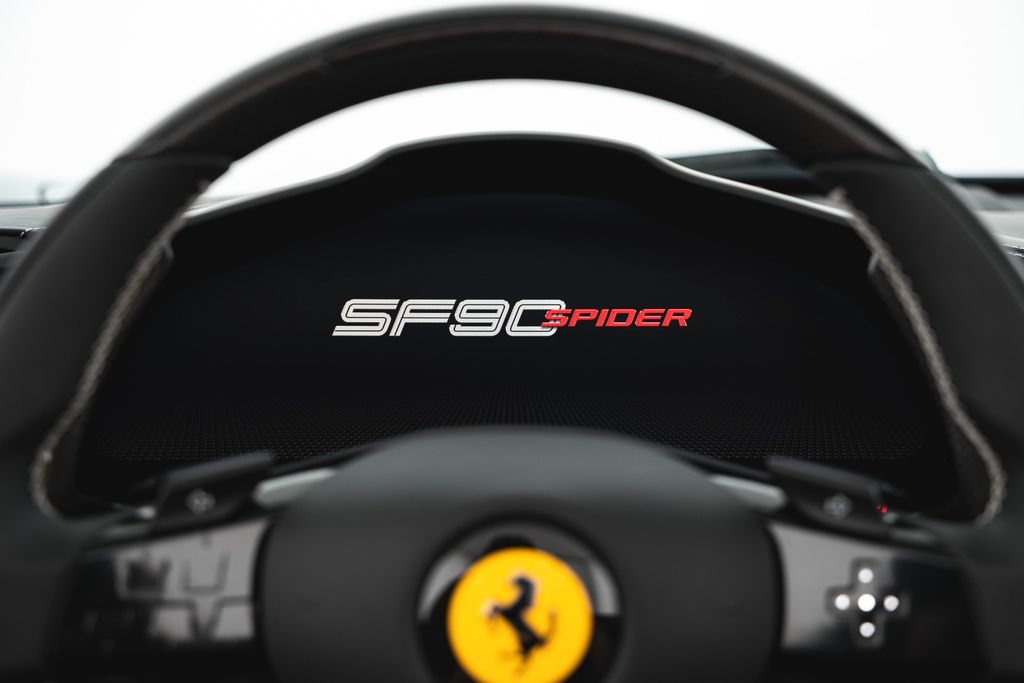 Ferrari SF90 2024
