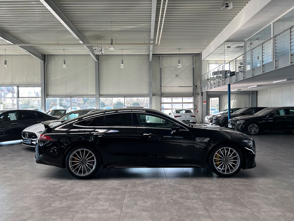 Mercedes-Benz AMG GT 2024