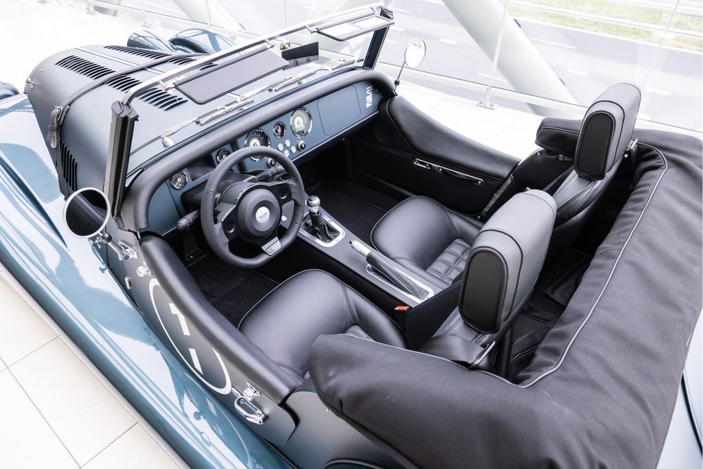 Morgan Plus 4