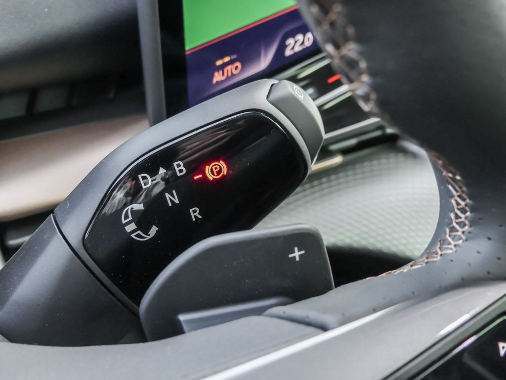 Cupra Tavascan 2025