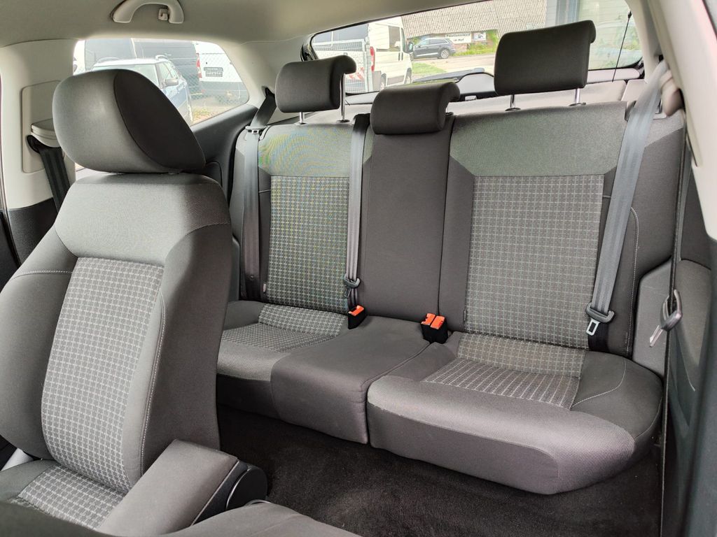 Volkswagen Polo 2015