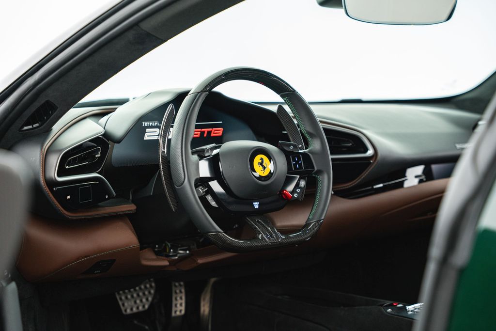 Ferrari 296 GTB 2023