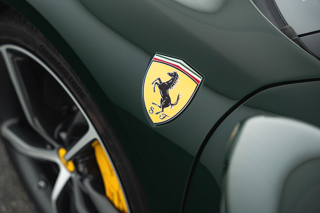 Ferrari 296 GTB 2023