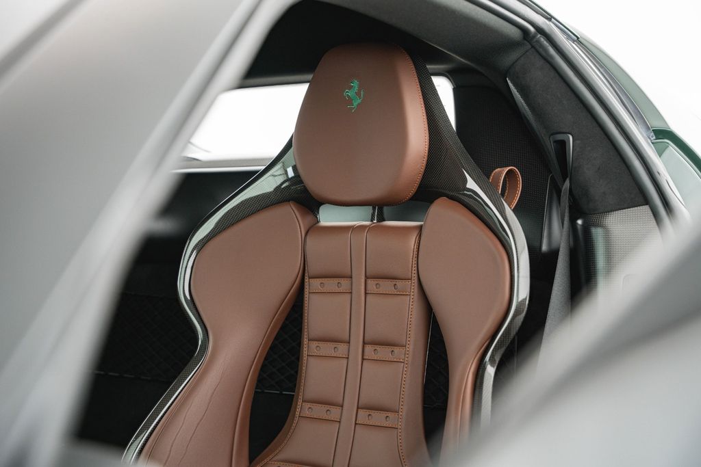 Ferrari 296 GTB 2023