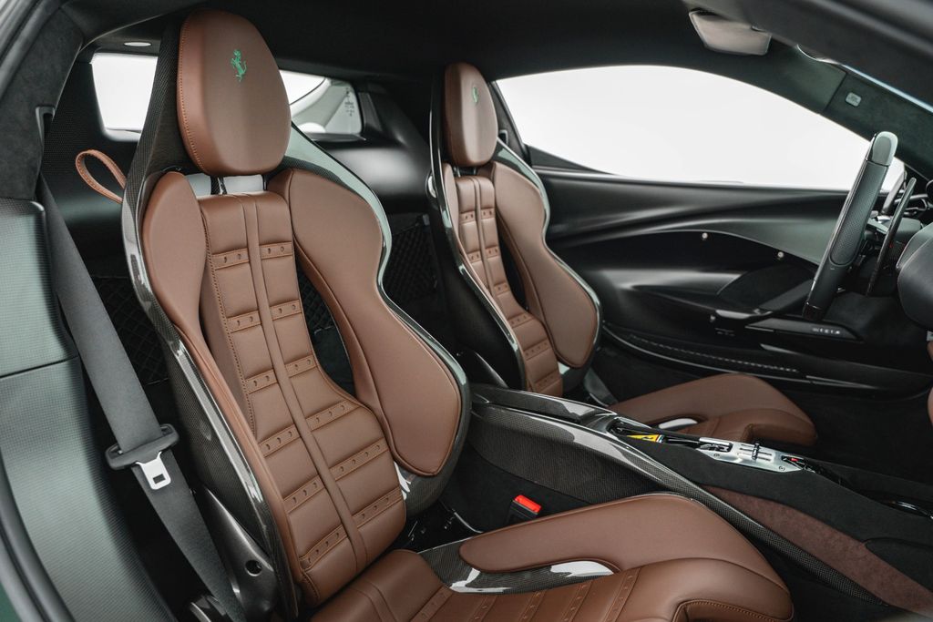 Ferrari 296 GTB 2023