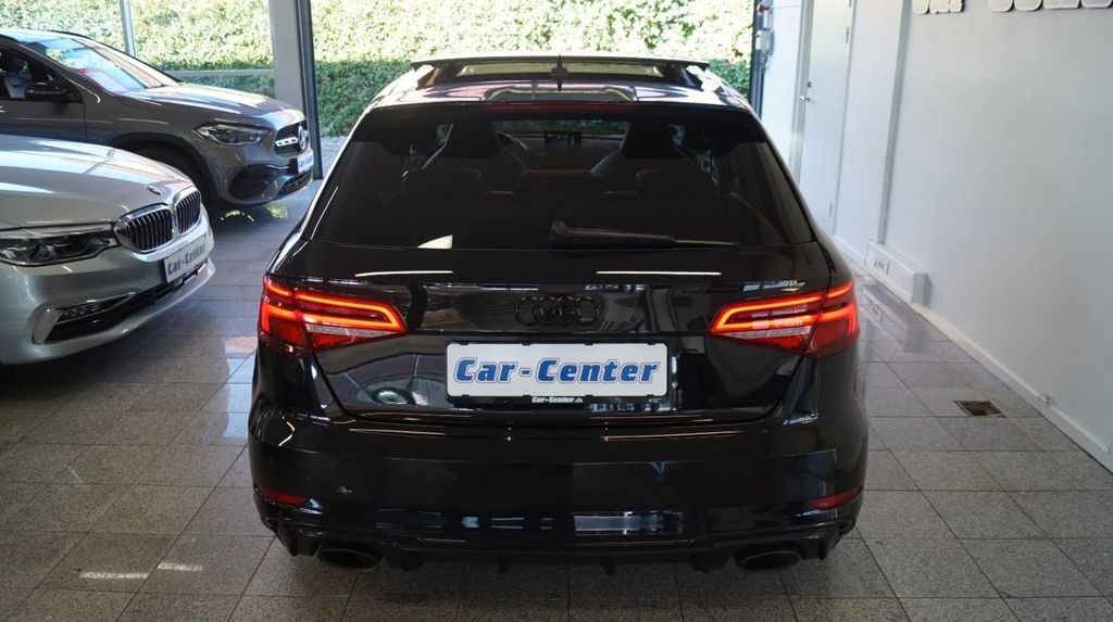Audi RS3 2019