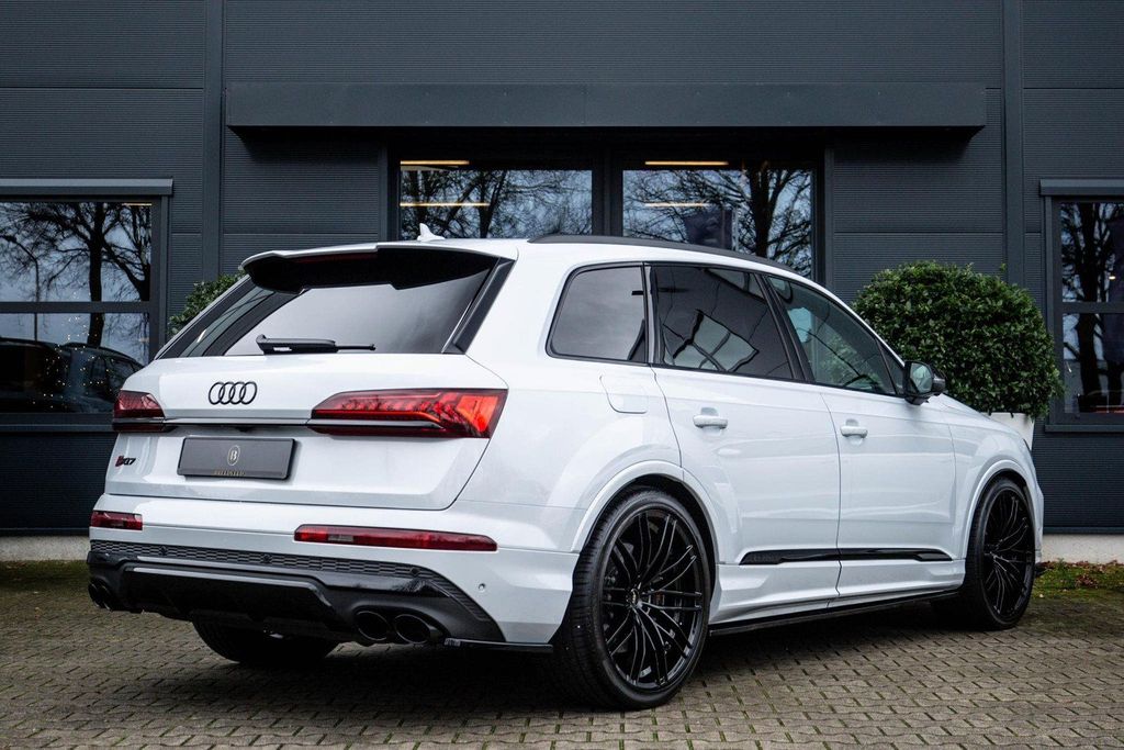 Audi SQ7 2023