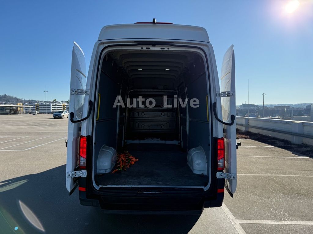 Volkswagen Crafter 2023