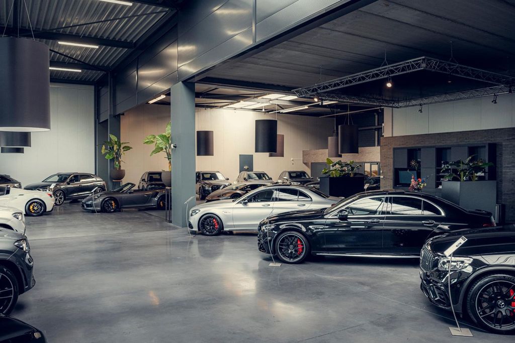 Audi SQ7 2023