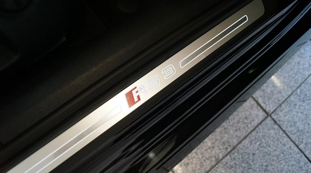 Audi RS3 2019