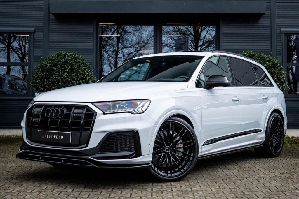 Audi SQ7 2023