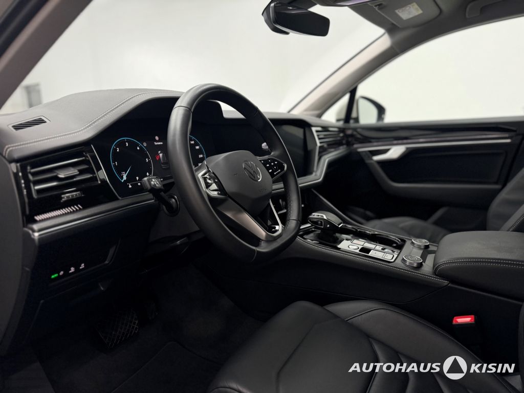 Volkswagen Touareg 2024