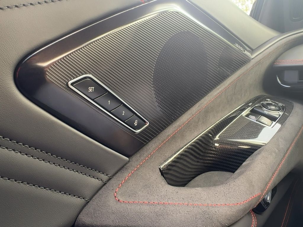 Corvette C8 2025